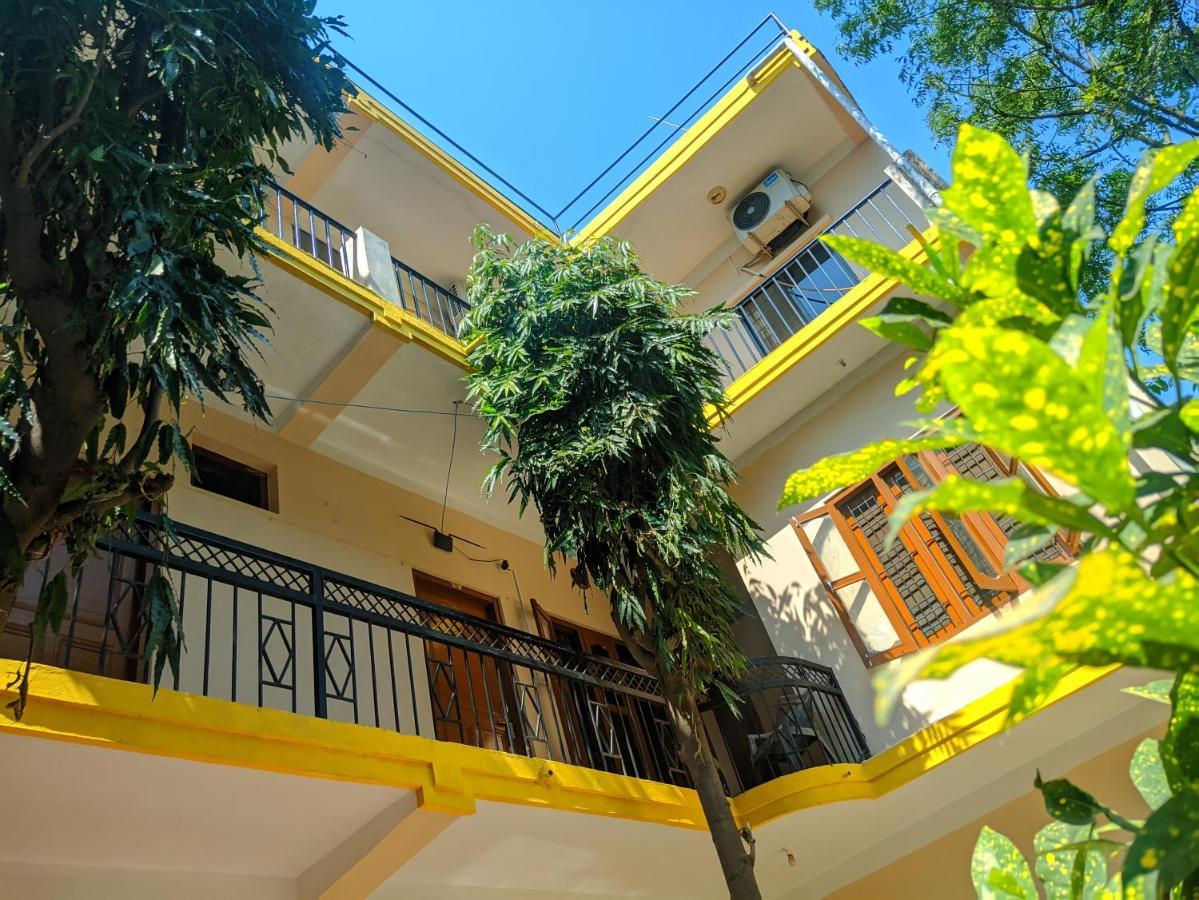 Lumbini Garden Lodge Eksteriør billede
